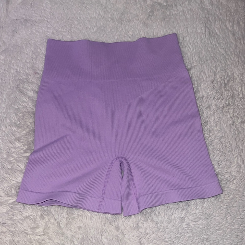 Purple Ribbed High-Waisted Athletic Shorts